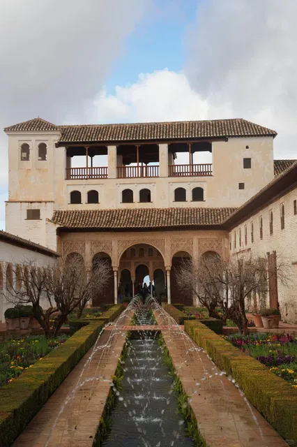 🇪🇸 Granada丨The Last Moorish Palace Under the Snowy Mountains ❄️🏰