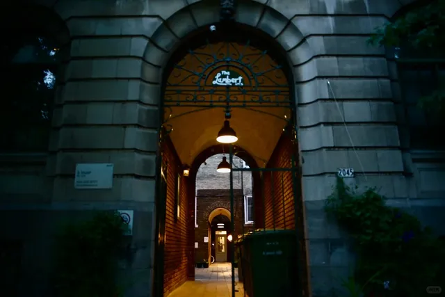 🇨🇦 Montreal at 5 AM | A Two-Hour Walk Through Empty Streets