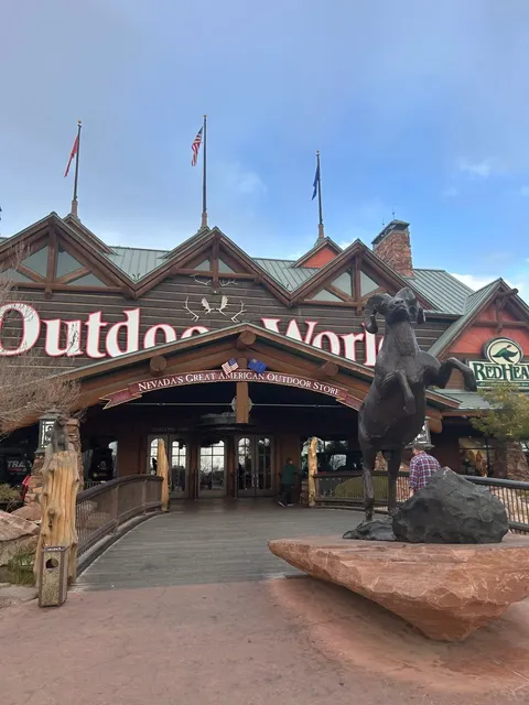 The Largest Outdoor Retail Chain in the US 🇺🇸｜🎰