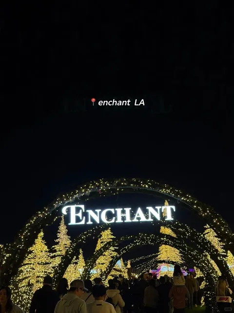 ✨ 2 Must-Visit Christmas Spots in Los Angeles ✨