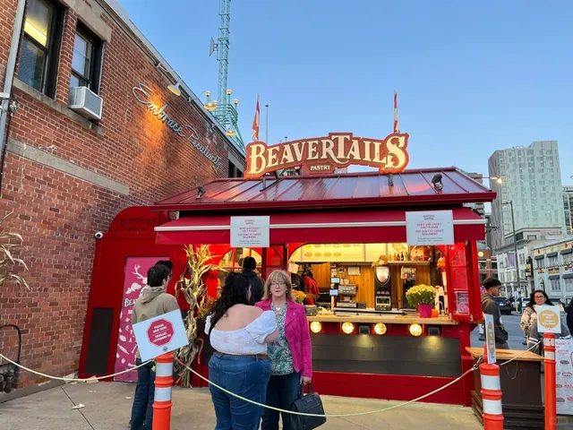 🇨🇦 My Personal Road Trip Guide: Toronto → Ottawa