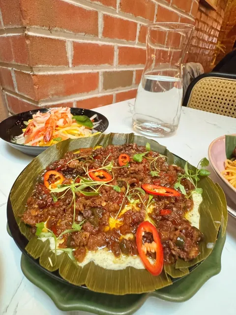 Manhattan 4.8 Southeast Asian Spot Drops New Menu🍴 Everything’s a Hit