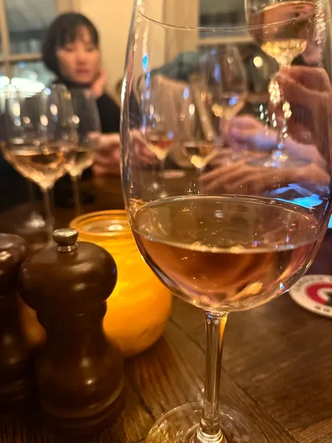 🇬🇧 London Pub Crawl: A Must-Visit Spot for Drink Lovers! 🍻✨