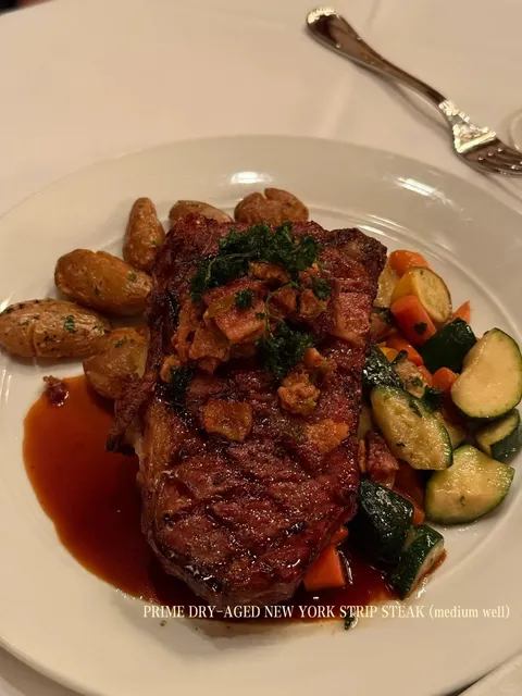 🇺🇸 Sacramento | The Firehouse Restaurant 🍷✨