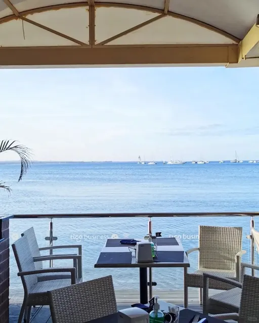 🇹🇿 [Dar es Salaam] Top Seafood Restaurants with a View