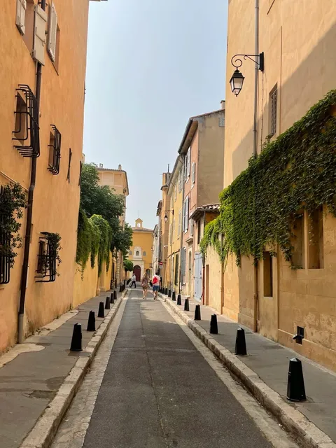 Wandering the Streets of Aix  🇫🇷✨
