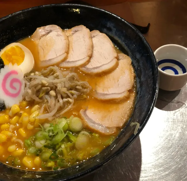 Quebec Travel Diary | Foodie Edition 🍮🍷🍽🍝