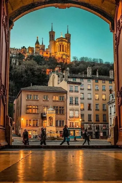 🇫🇷 Lyon Private Day Tour by Car 🚙✨