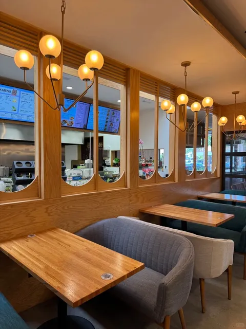 Chicago | Hidden Gem: Fried Chicken Rice + Bubble Tea for Only $14.99