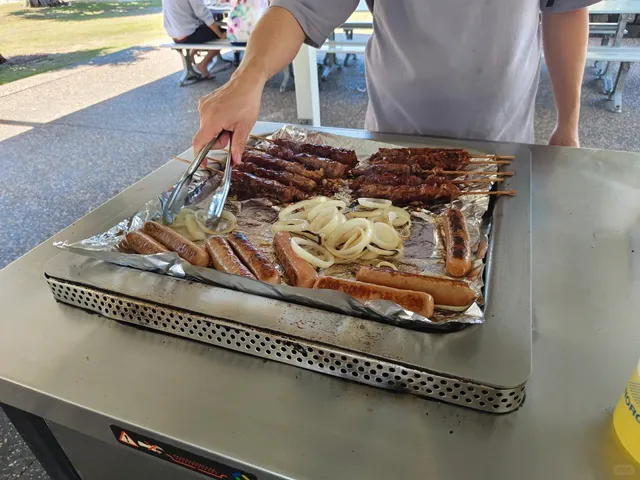 Sunshine Coast: The Ultimate Weekend BBQ Destination 🌞 