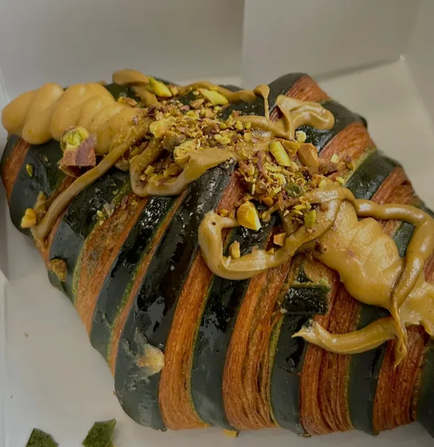 Boston bagel | Has the Internet celebrity Lakon gone out of style