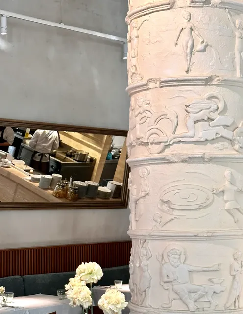 Moscow Hidden Gem | AURORA – The Best Meal I Had in Russia! 🇷🇺🍽️