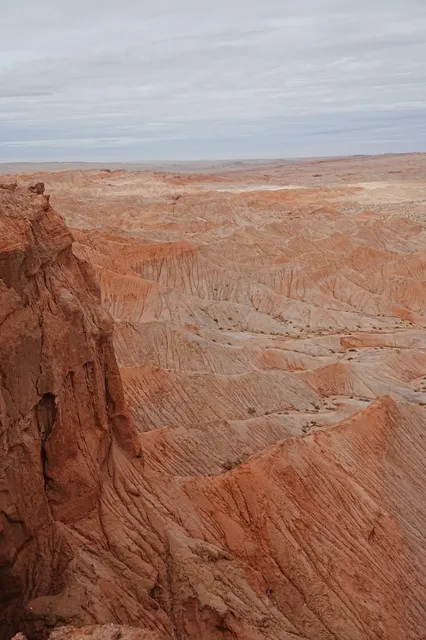 Want to See Mars' Surface?Visit Red Cliff on China's G315 Highway!（2）