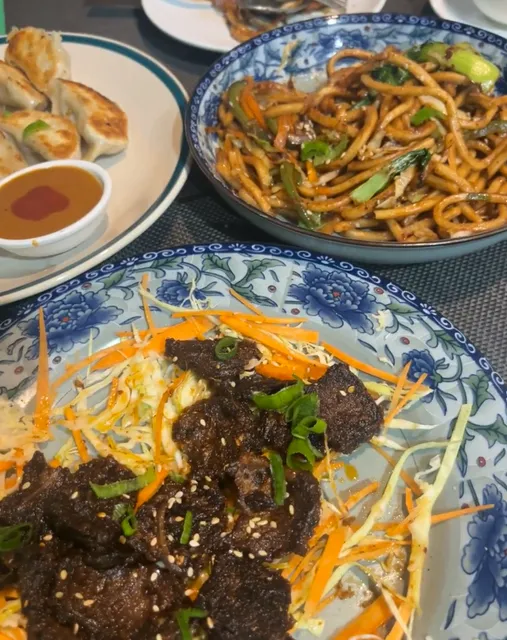 Gantavya’s Noodle Soup Holds Warmer Vibes Than the Food 🍜