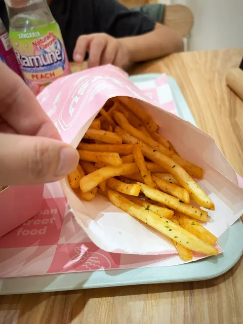 🇨🇦 Moose Jaw Find – Mitsu Japanese Street Food 🍤🍟