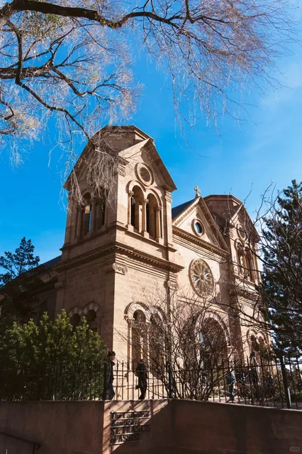 🇺🇸 Santa Fe: A Town Where Time Slows Down