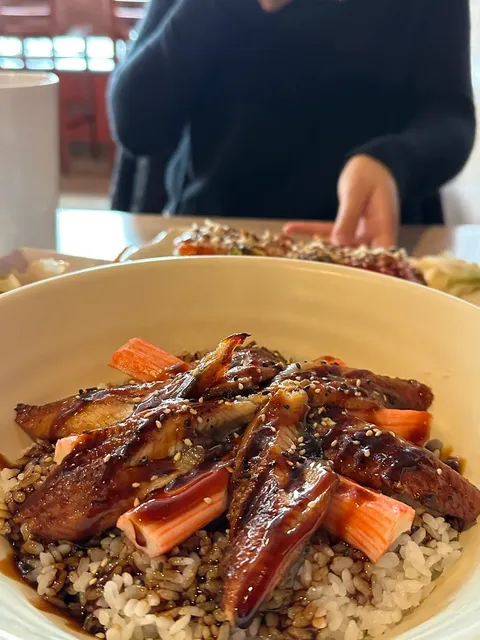  Madison Eats | Sushi Express – Unagi Don & Affordable Sushi!