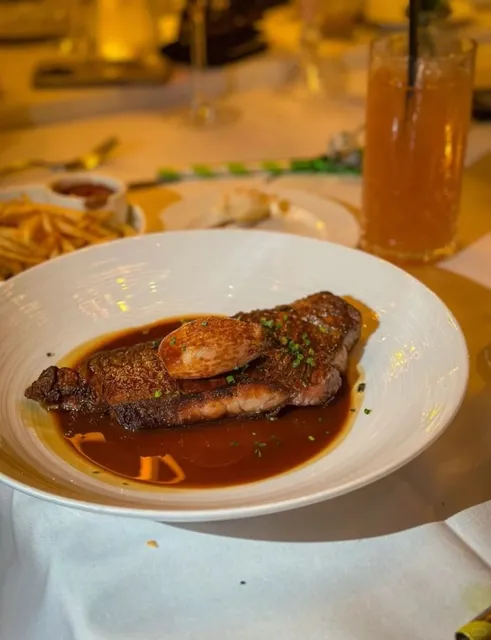 Pasadena Restaurant with Style & Flavor: The Arbour 💕