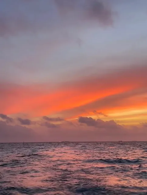 🌴 Maldives Dream Overwater Villa – Only ¥10k/Pax!