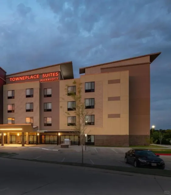 🏨 TownePlace Suites Dallas Mesquite: Great Value & Comfort!