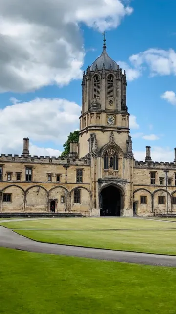 🇬🇧 Oxford Campus Tour
