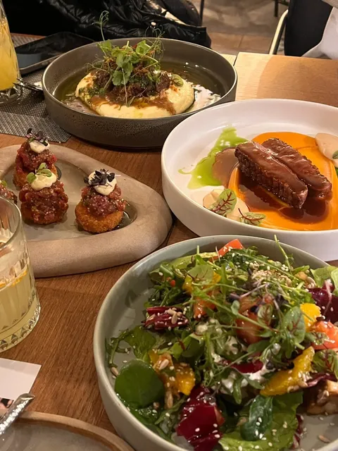 🇲🇪 How Are the Restaurants in Kotor, Montenegro So Incredible