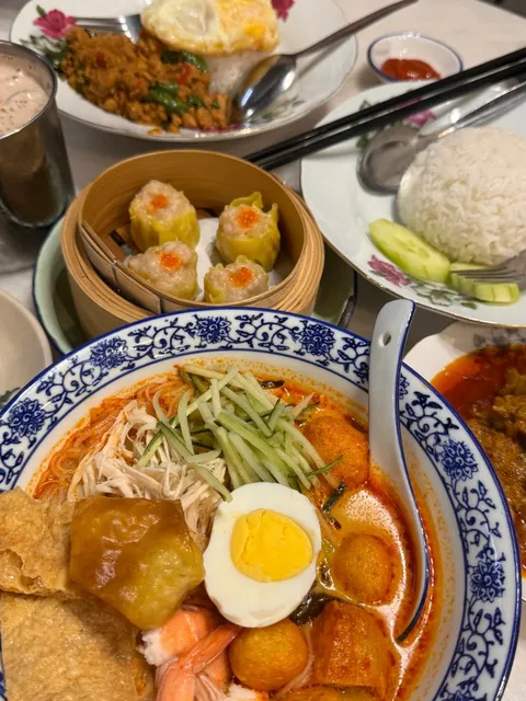 SAVANNA Food Review Part 1 🍜