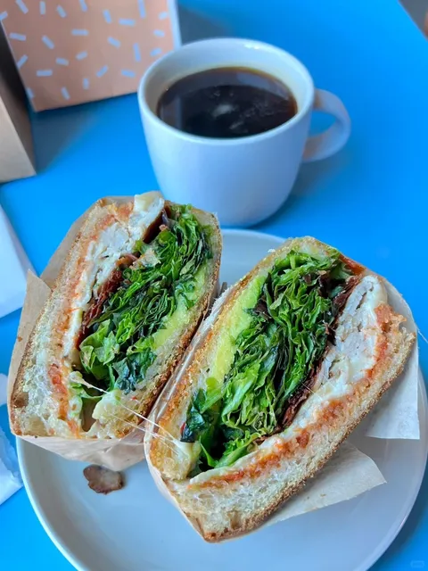 New York's Awesome Bakery | Ciao, Gloria (1)🌟