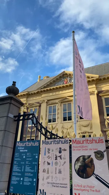 🇳🇱 The Hague Day Trip Guide: Art + Royalty + Beach