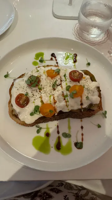 Pink Umbrellas Meet Italian Elegance in Miami! 🌸