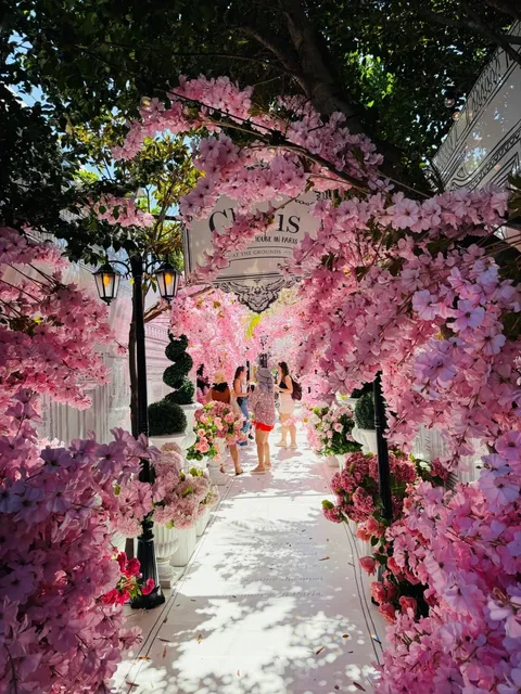 🌸✨ The Grounds of Alexandria: A Pink Paradise for the New Season! ✨🍴