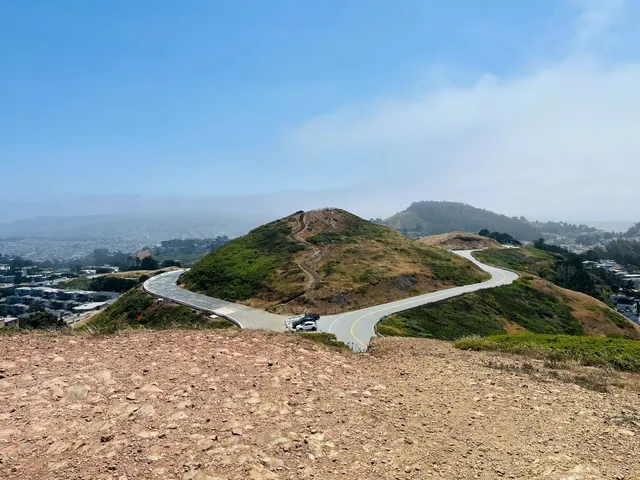 🧣💨Twin Peaks: San Francisco’s Sky-High Secret