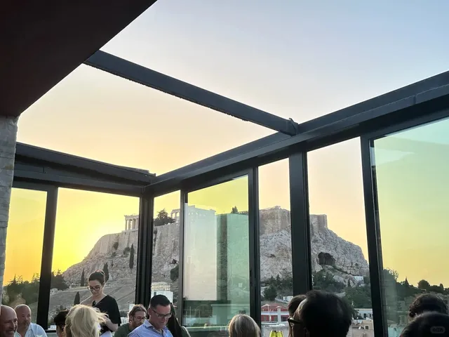 SENSE Rooftop Restaurant🍴✨