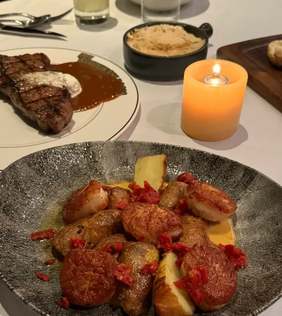 St. Louis Restaurant Hunt | Intimate Ambiance Spot for Birthdays 🥂