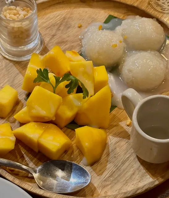 🇺🇸 Boston | Treasure Shop ➕1 Gaga delicious Thai food