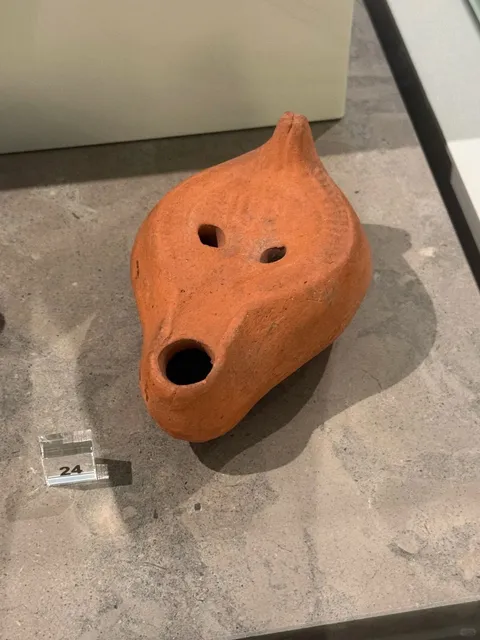 ​​🇵🇱 Warsaw's Hidden Gem Museum - ONLY 1 ZŁOTY for Students?! 😱​​