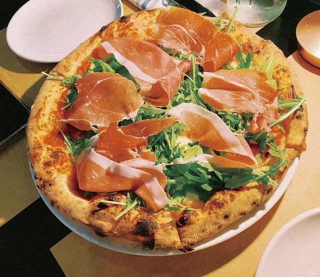 NYC Affordable Italian Restaurant 🍔