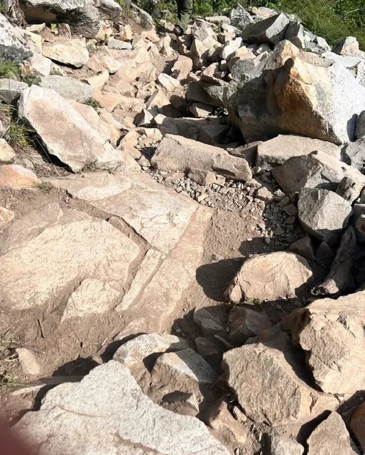 ​​Snow Lake Hike｜Steep Gravel Path + Breathtaking Viewpoint​​