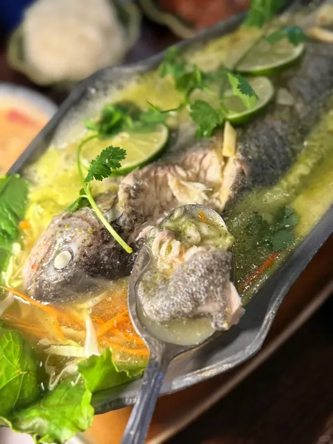 🇺🇸 LA Gem — Amazing Thai Food for Only $18 Per Person! 🍛✨