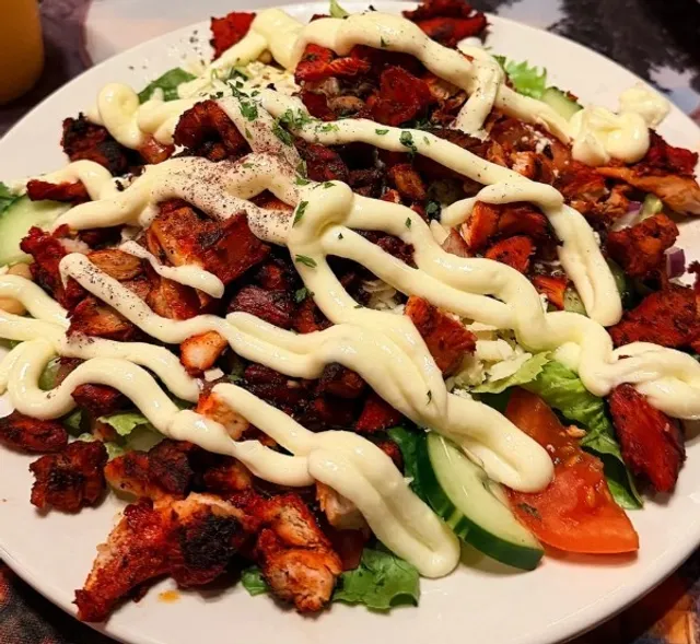 Wally's Falafel and Hummus | Minneapolis' Pocket of Levantine Love