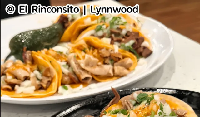 Seattle's 4.3🌟 2100+ Review Late-Night Mexican Tacos 🌮