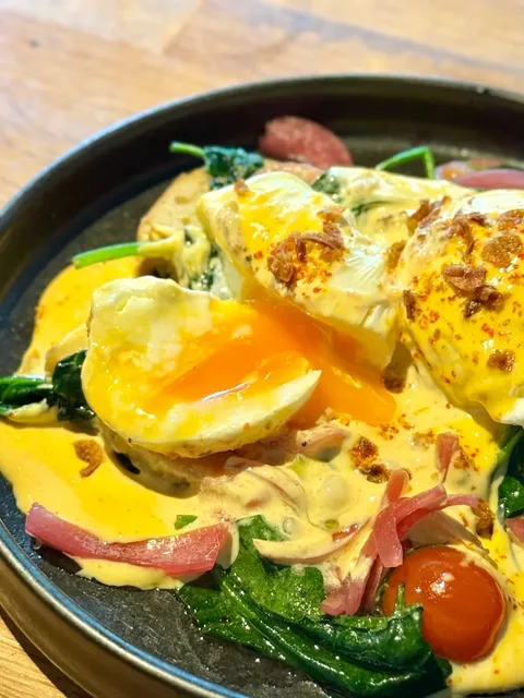 🇬🇧 The Alchemist: Where Brunch Meets Magic! 🍳✨  