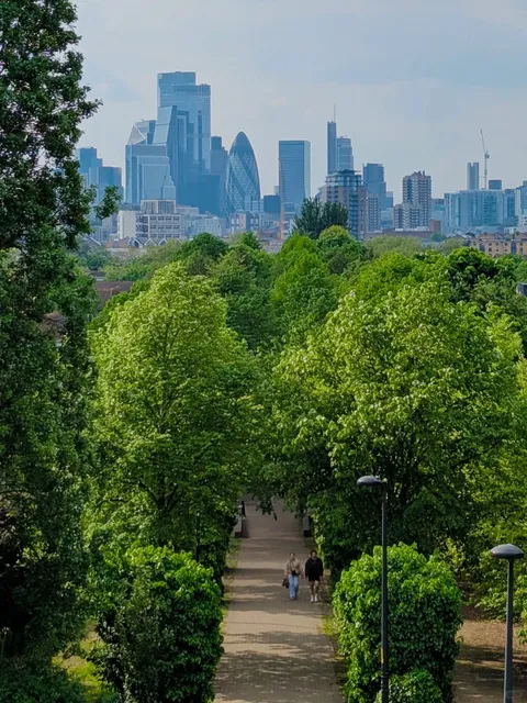 🌇 London's Secret Skyline Park with Breathtaking Views 🌳