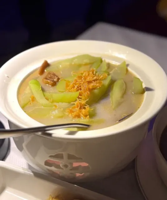 Are New York's Chinese Restaurants This Advanced Already??? 🌟