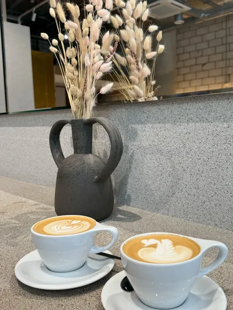 🇬🇧 London Coffee Discovery: Nostos Coffee！！！😍