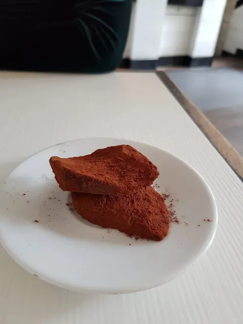 Le Coq & Fils - Delicious Chicken Cuisine in Paris