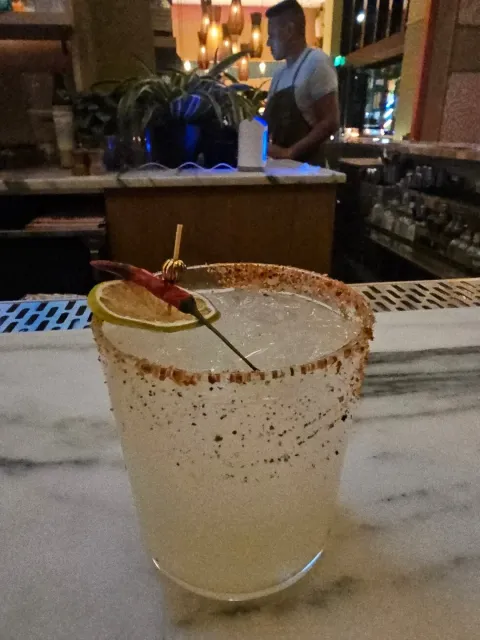 Amazing Bartender in Miami! 🍸🌟