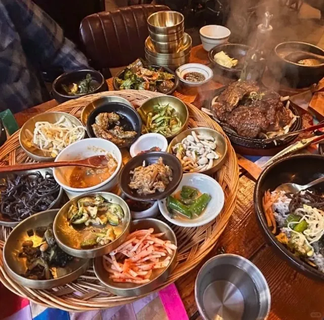 🎄 Feasting in LA’s Koreatown!