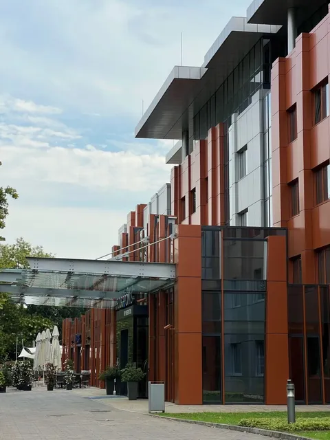 🍊 Four Points Kecskemét | A Burst of Hermès Orange in Hungary!