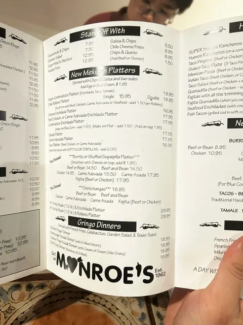 🌮 Tasting Classic Mexican Tacos in New Mexico! 🚗💨